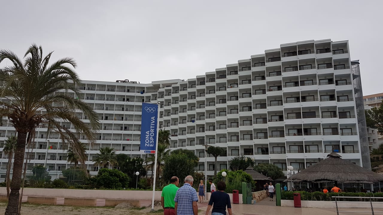 Außenansicht Hotel Vibra Beverly Playa