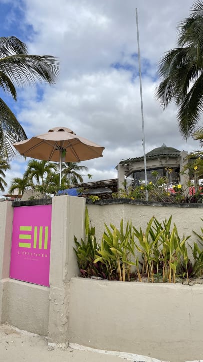 Außenansicht Hotel Villas Caroline