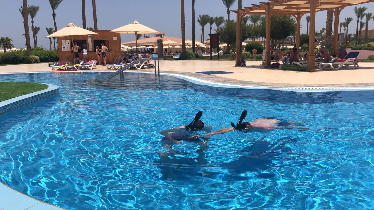 Pool Cleopatra Luxury Resort Makadi Bay