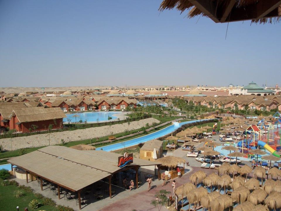 Außenanlage Pickalbatros Jungle Aqua Park Resort - Neverland Hurghada