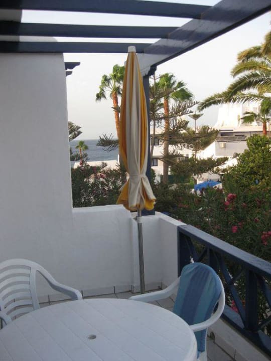 Balkon mit ein bisschen Meerblick Bungalows & Appartements Playamar