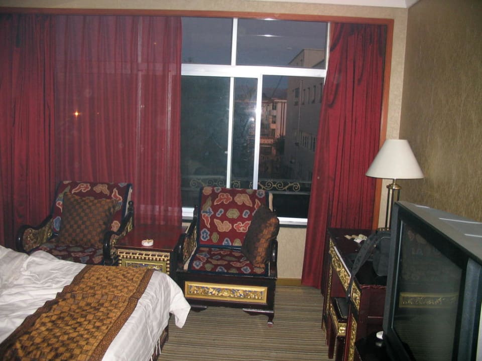 Zimmer Thangka Hotel