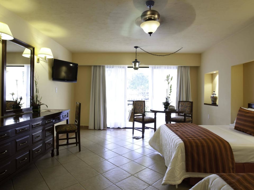 Habitación doble Hotel Mision Comanjilla