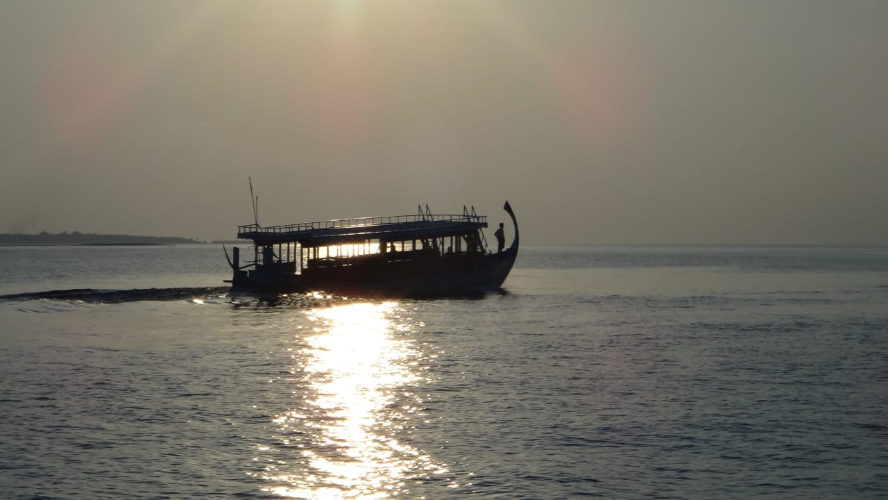 Dhoni NH Collection Maldives Reethi Resort