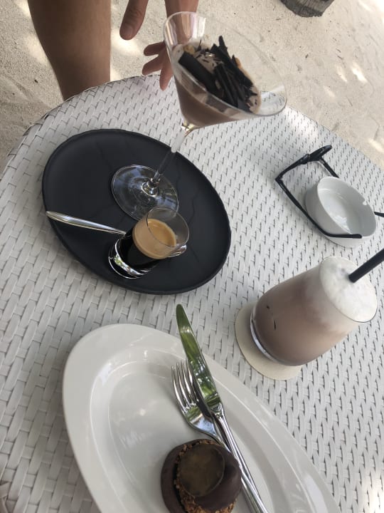 Gastro Outrigger Maldives Maafushivaru Resort