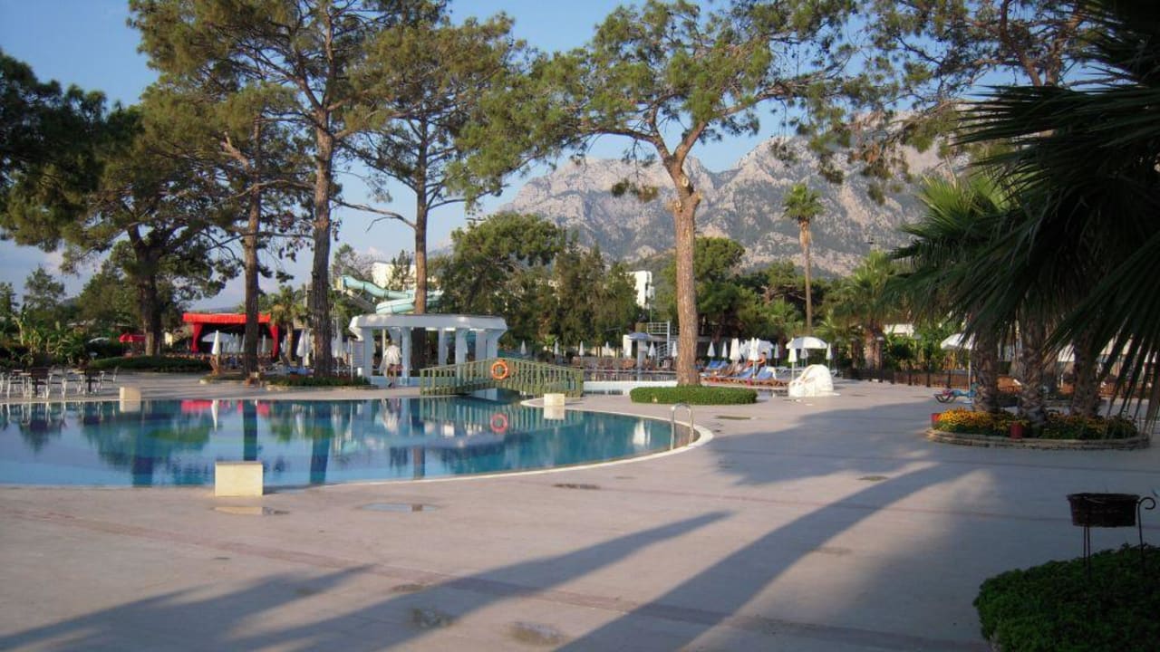 Basen Kilikya Palace Göynük