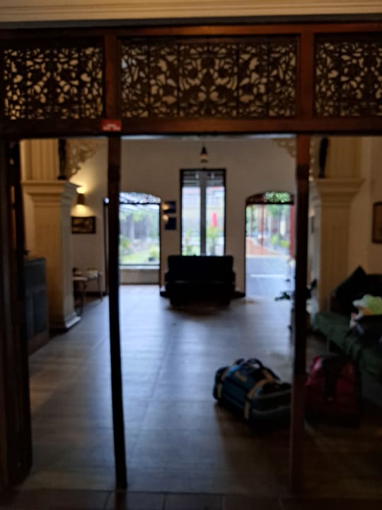 Lobby Olinia Airport Hotel