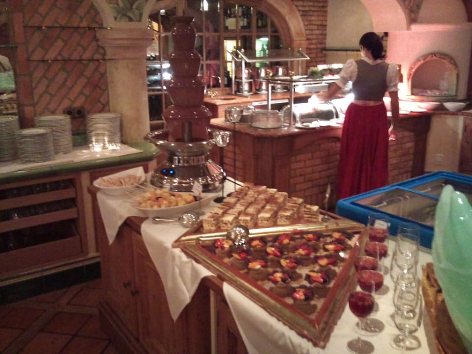 Vorspeisenbüffet Hotel Alpin Spa Tuxerhof