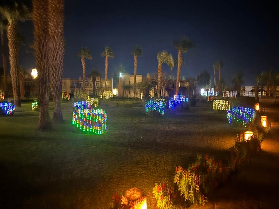 Gartenanlage Lotus Bay Beach Resort