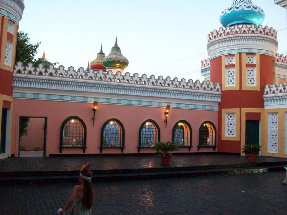 Willkommen im Paradies  Pickalbatros Alf Leila Wa Leila Resort - Neverland Hurghada