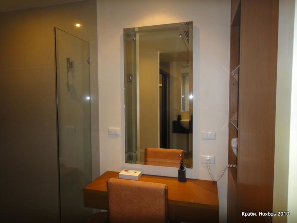 Прихожая Avani Ao Nang Cliff Krabi Resort