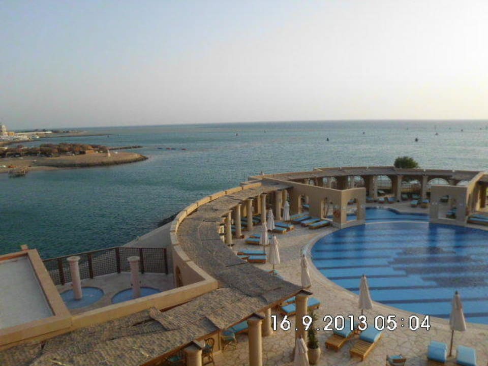 Der Ausblick von der Seite Hotel Three Corners Ocean View prestige - Adults only