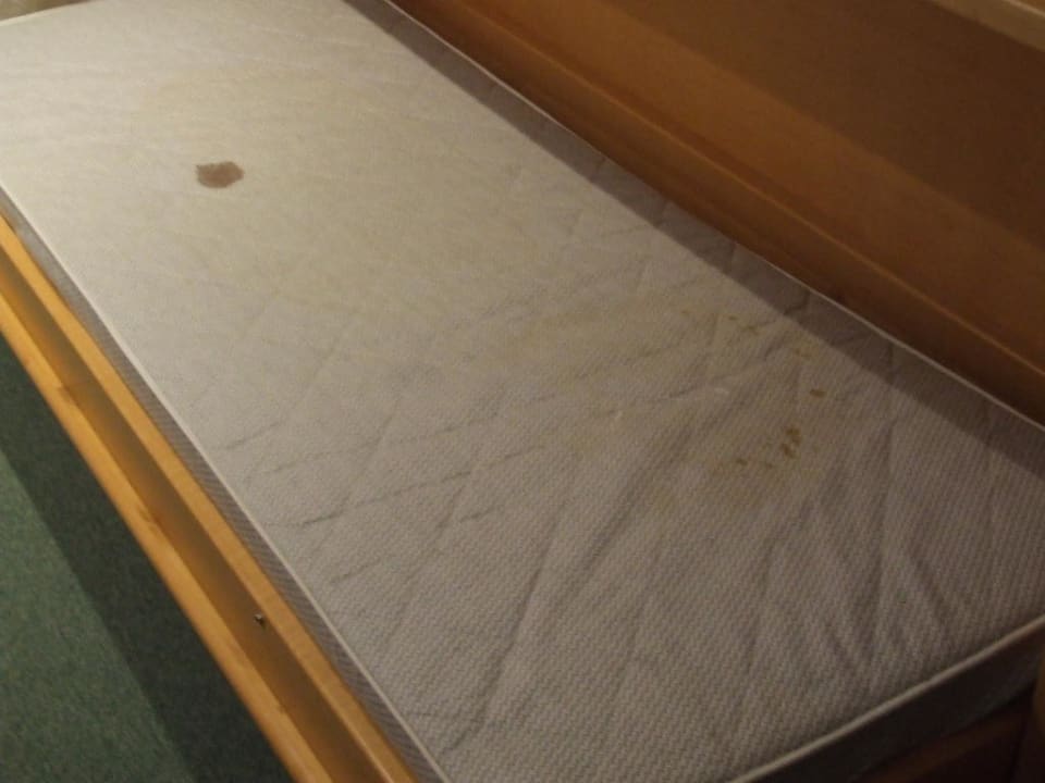 Matratze im Zimmer Landhotel Arber Wellness