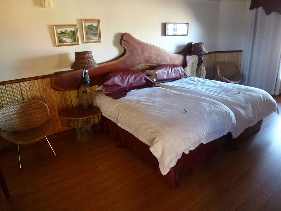 Schlafzimmer Kalahari Bush Breaks Lodge