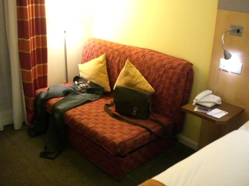 Mit großem Sofa Holiday Inn Express London Croydon