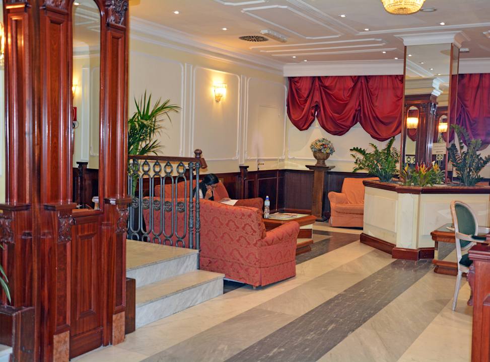 Lobby Hotel Regent