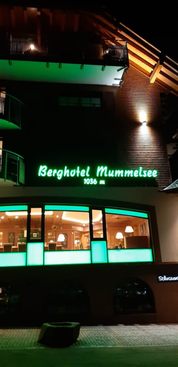 Außenansicht Berghotel Mummelsee