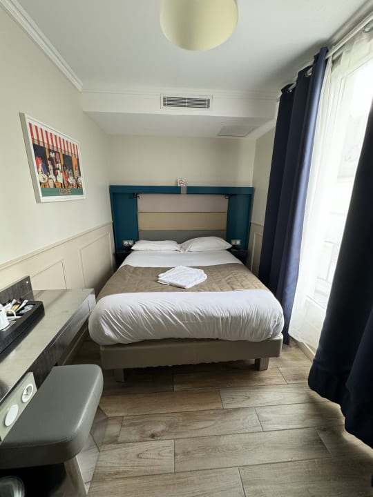 Zimmer Hotel District République