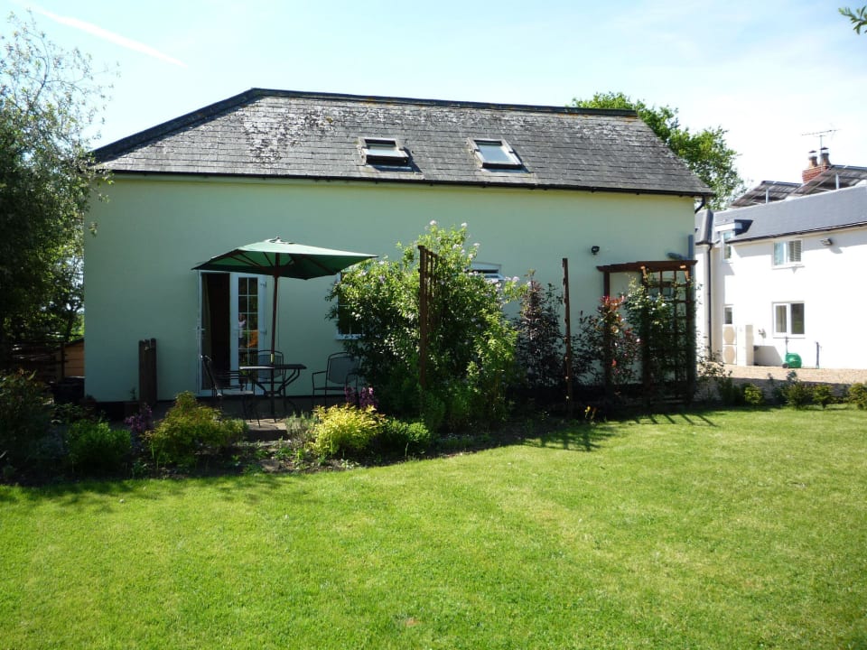 Blick auf die Terrasse / Ferienhaus Wheelers Cottage