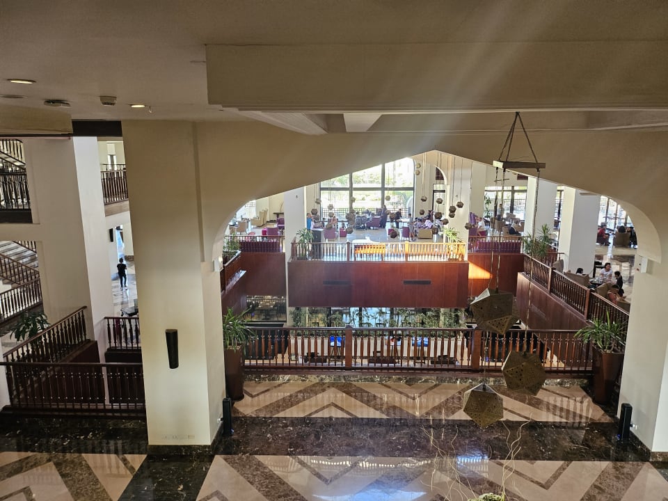 Lobby Steigenberger Aqua Magic