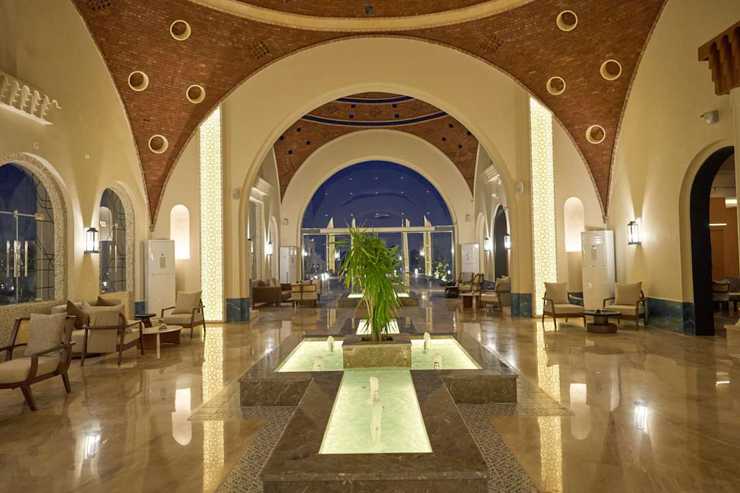 Lobby Diamond Beach by Pearl Resort