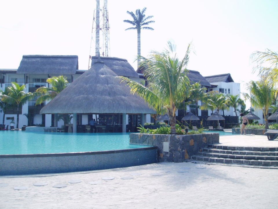 Pool mit Poolbar Laguna Beach Hotel & Spa