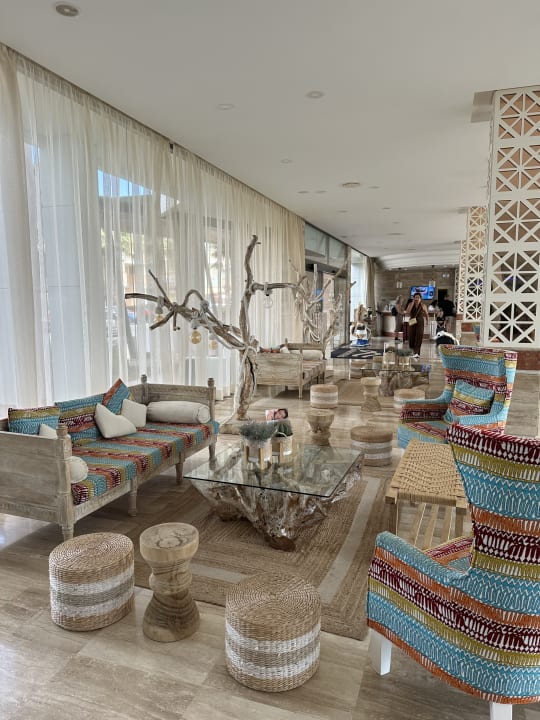 Lobby Hotel Tropic Garden