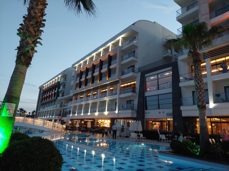 Außenansicht Diamond De Luxe Hotel & Spa