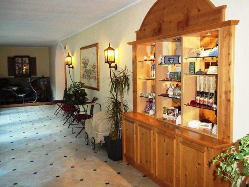 Zugang zum Speisesaal Alphotel Tyrol