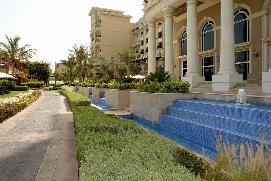 Gartenanlage The Westin Dubai Mina Seyahi Beach Resort & Marina