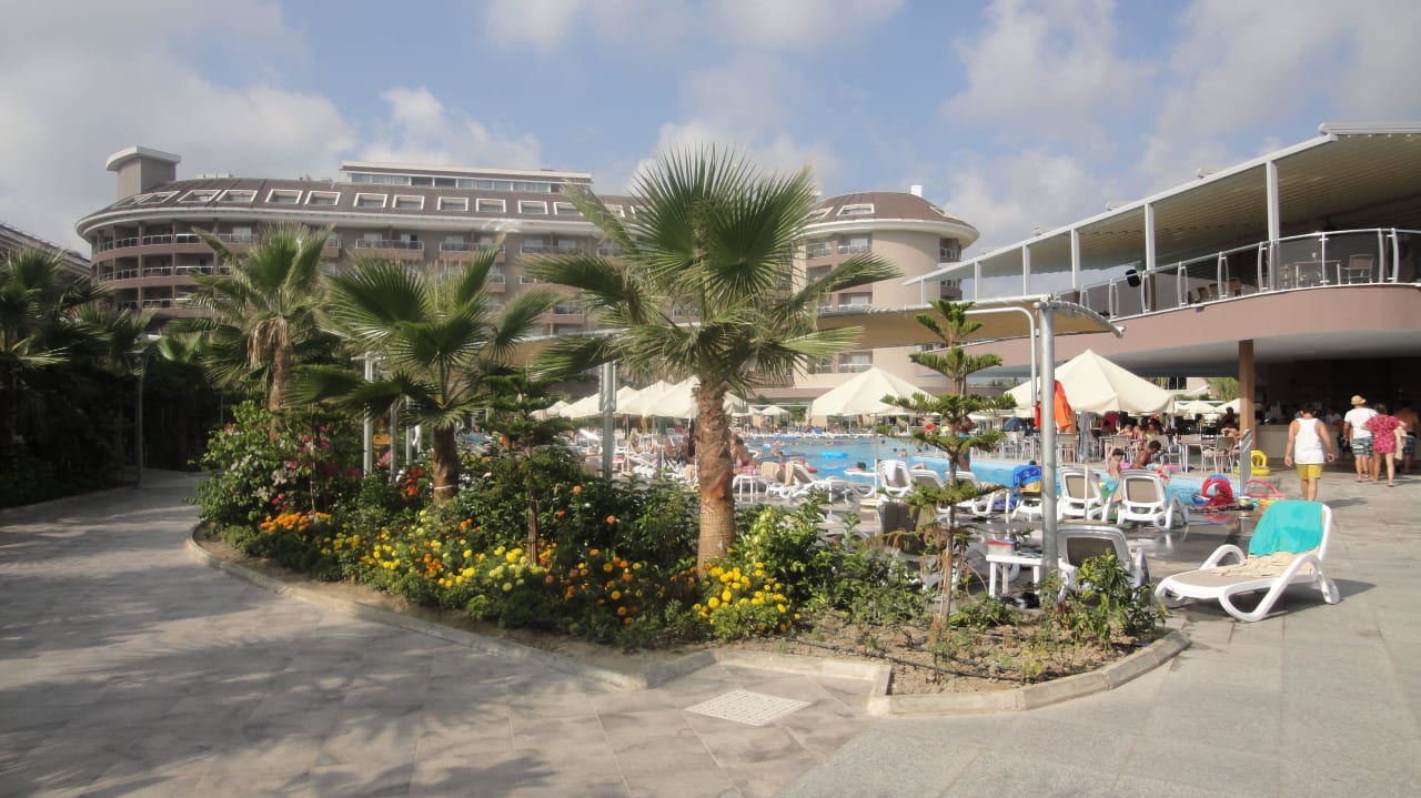 Pool Sunmelia Beach Resort