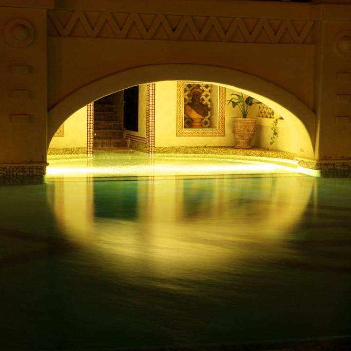 NightLight Hotel Riu Touareg