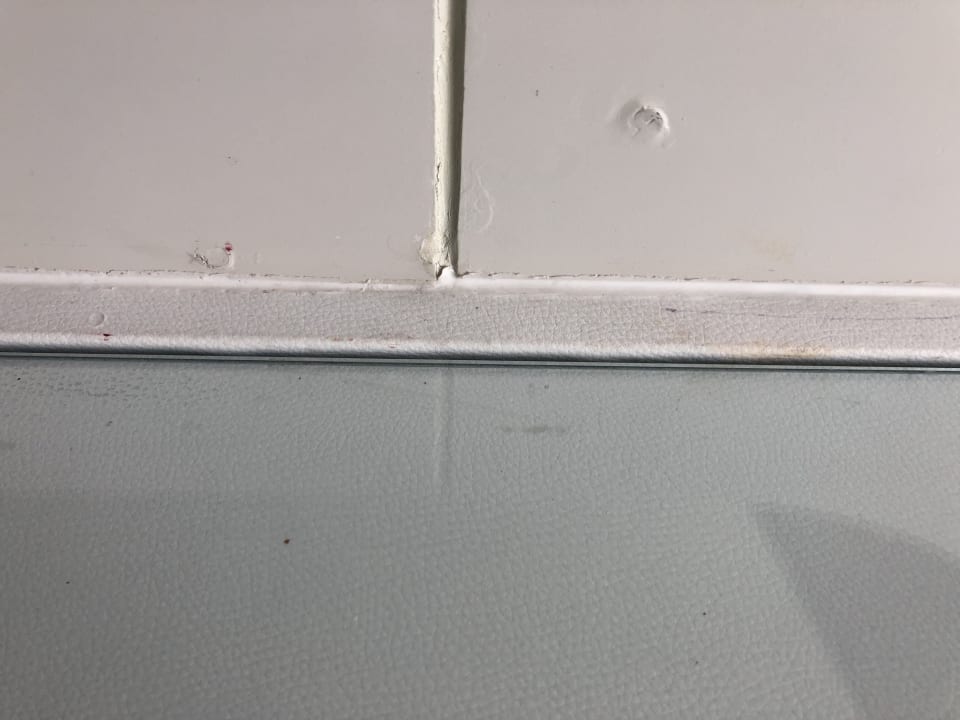 Zimmer V Hotel Dubai, Curio Collection by Hilton