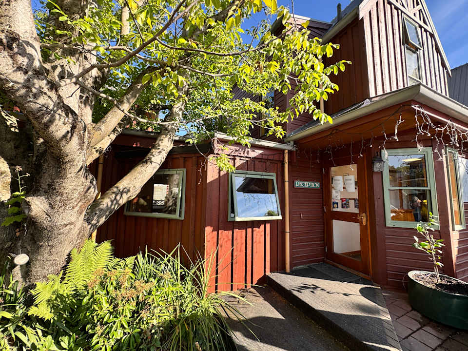 Außenansicht Hotel The Wanaka Lodge