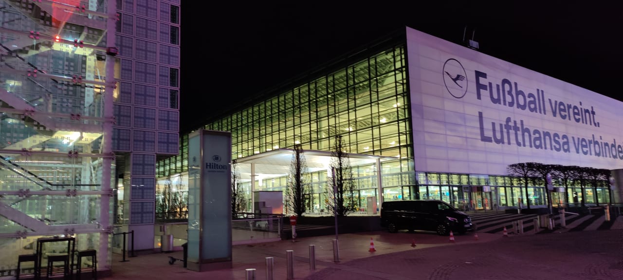 Außenansicht Hilton Munich Airport