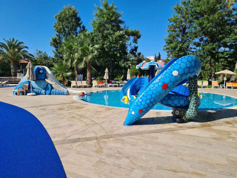 Pool Sunrise Resort Hotel