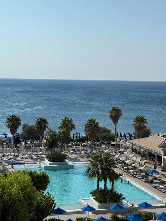 Pool Esperides Beach Resort