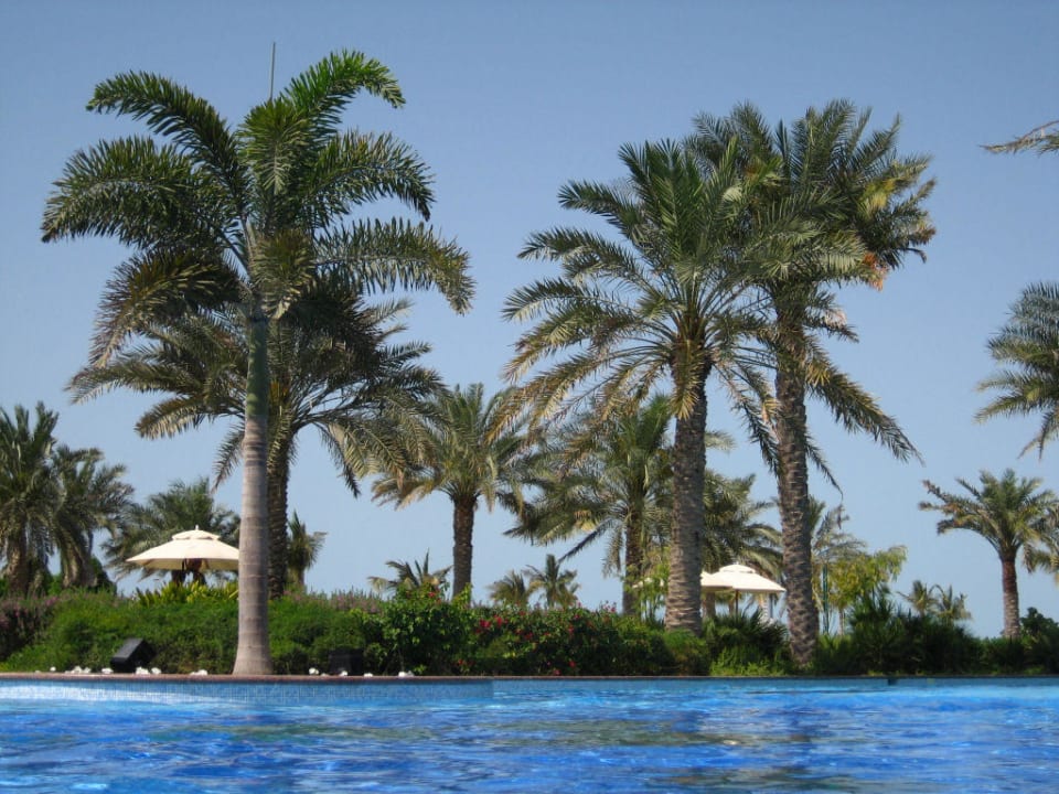 Emirates Palace, Pool am „west wing“ Emirates Palace Mandarin Oriental