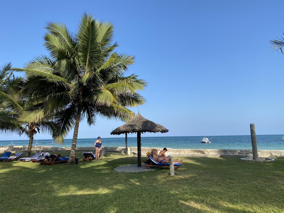 Garten Neptune Palm Beach Boutique Resort & Spa