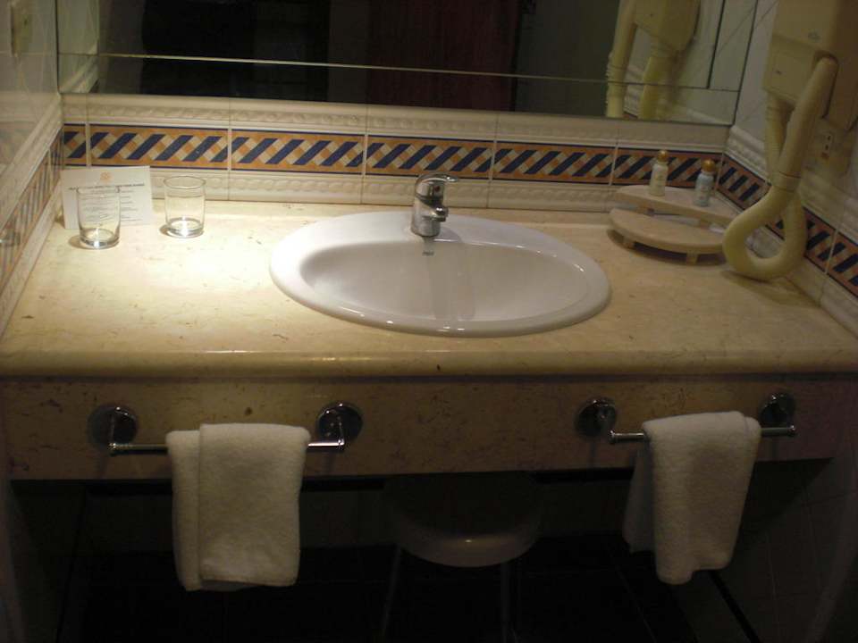 Waschbecken mit Föhn Memories Miramar Havana