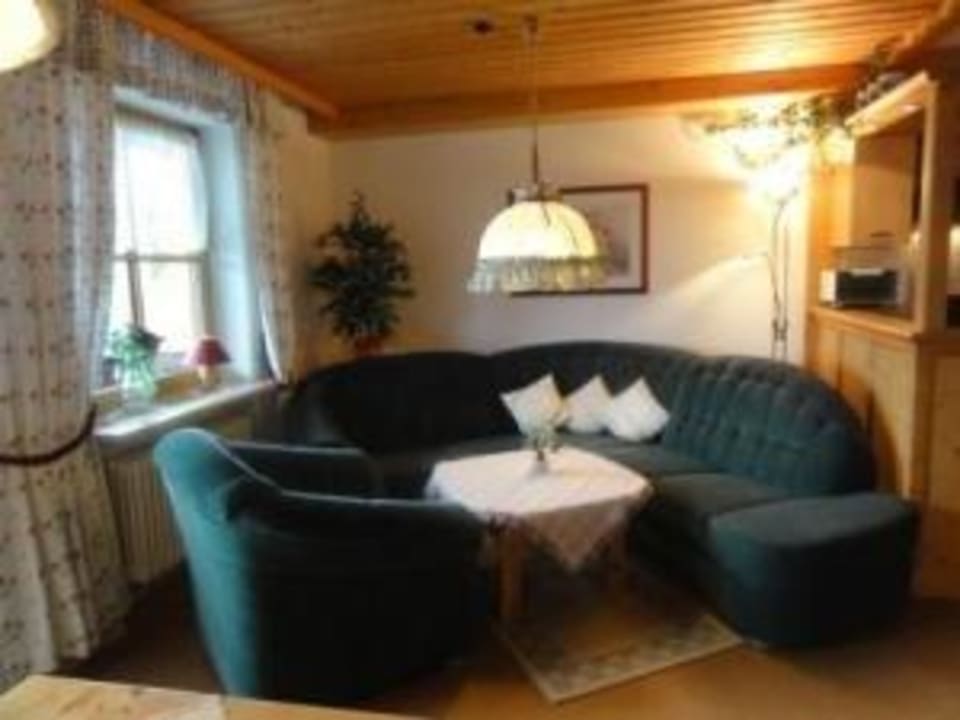 FEWO Forggensee/ Wohnzimmer Landhaus Schwarzenbach