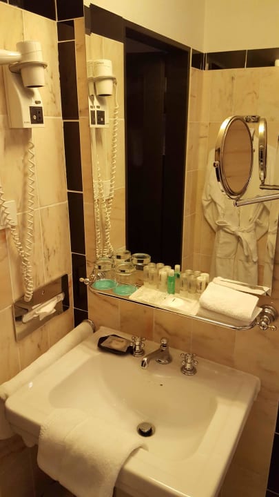 Nicht mehr zeitgemäß: das Bad Le Méridien Grand Hotel Nürnberg