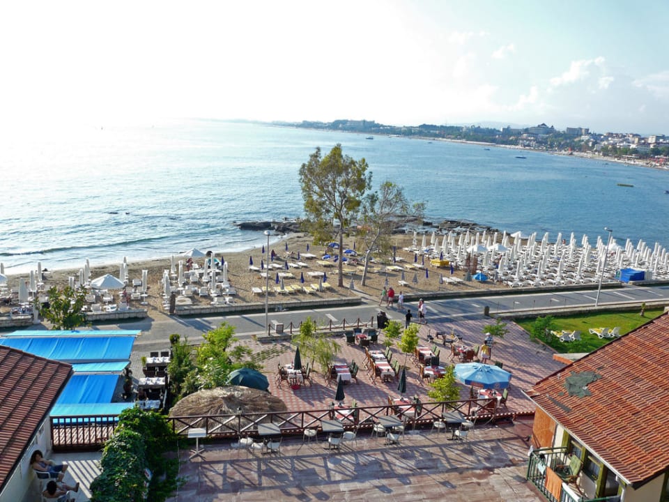 Restaurant und Strand Hotel Neptün/Neptun