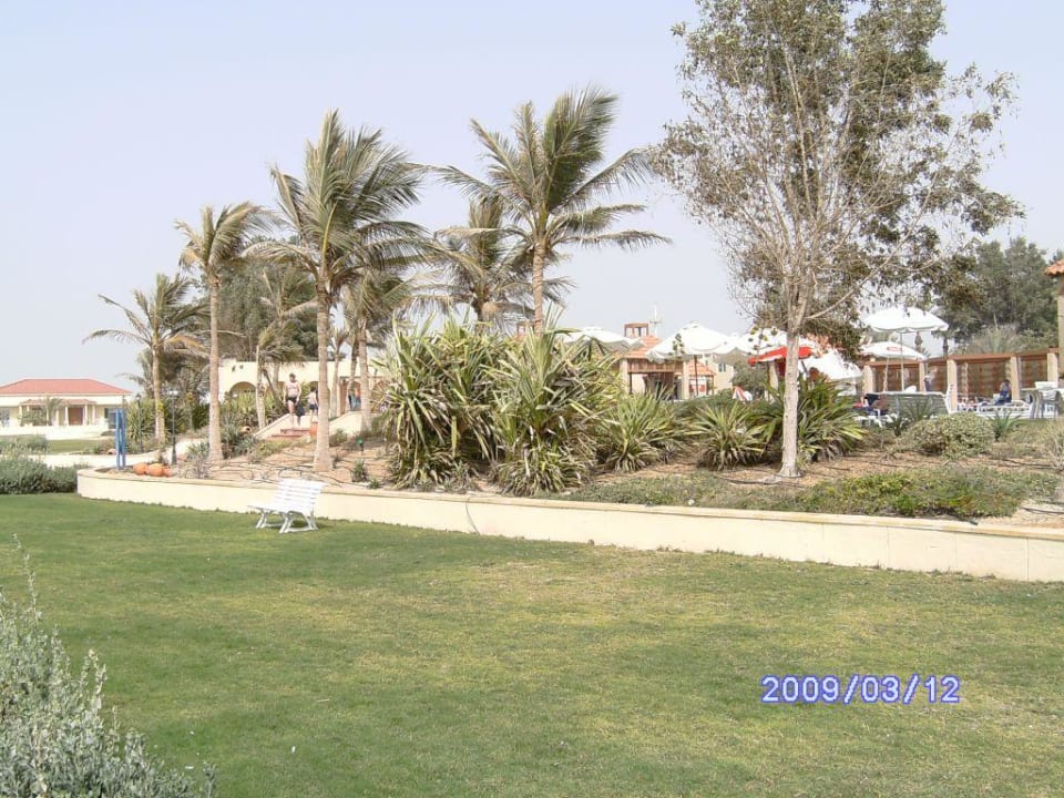 Gartenanlage Umm Al Quwain Beach Hotel