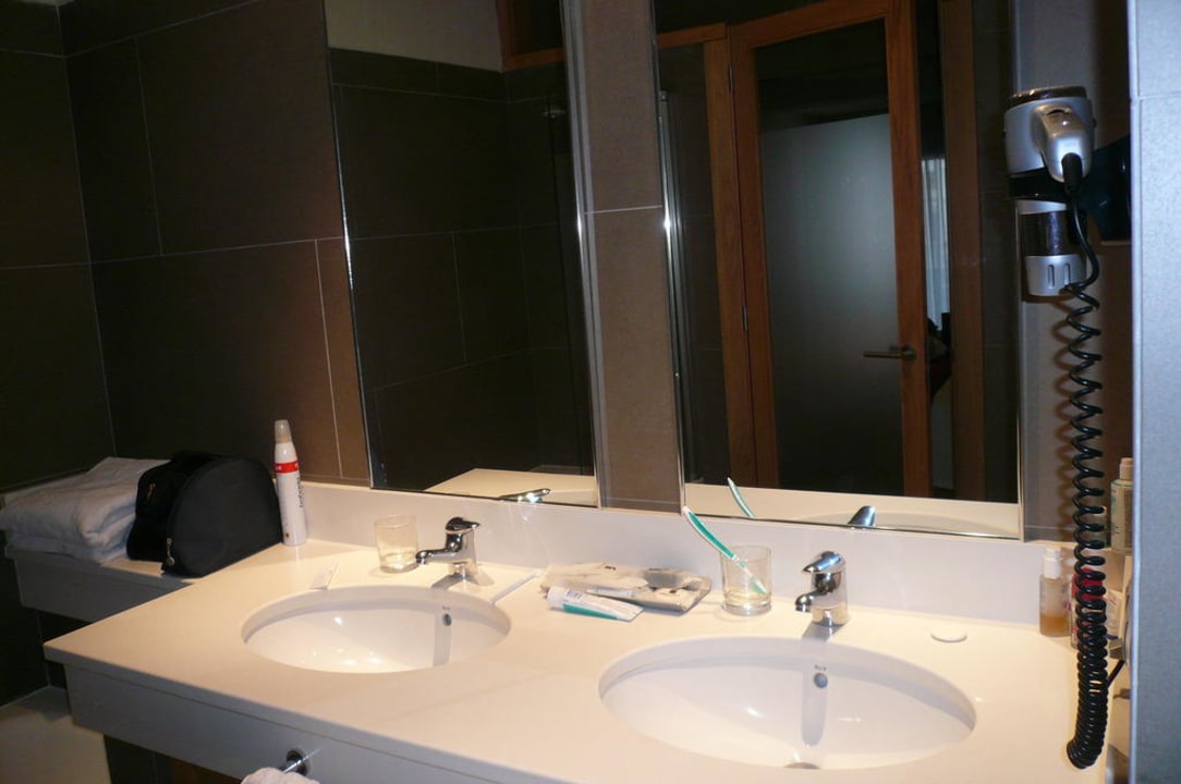 Doppelwaschbecken Hotel Playa Calera