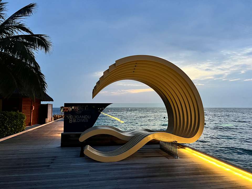 Außenansicht Veligandu Maldives Resort Island