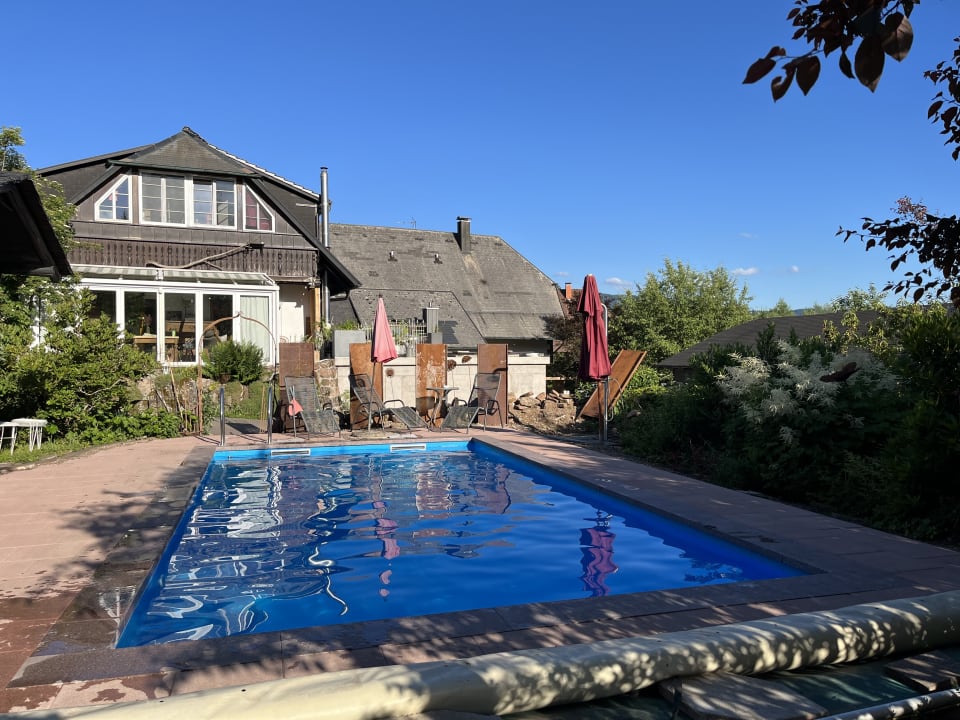 Pool S'Fleckli Bioland Ferienbauernhof