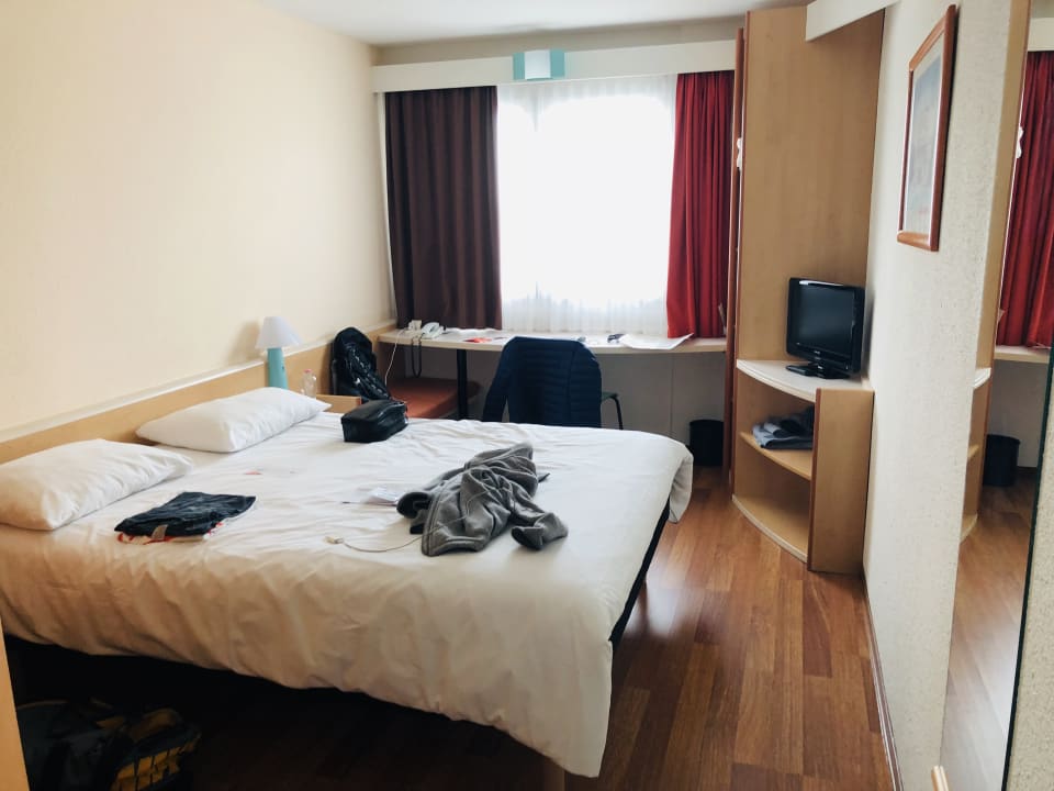 Zimmer Hotel Ibis München Garching