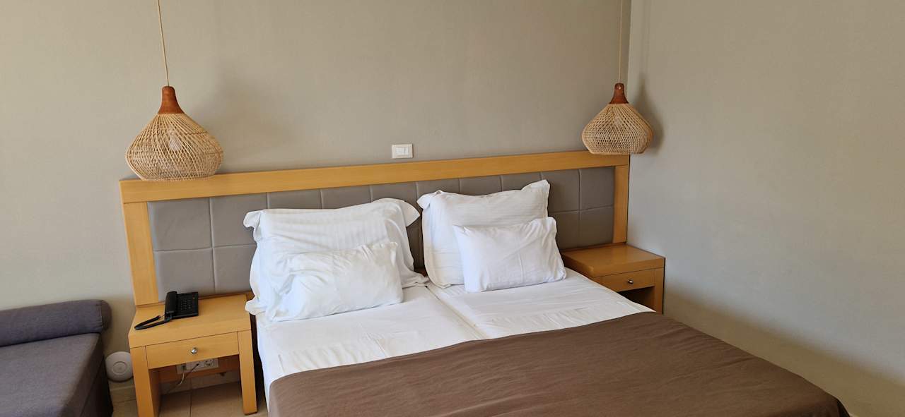 Zimmer Ariadne Beach Hotel