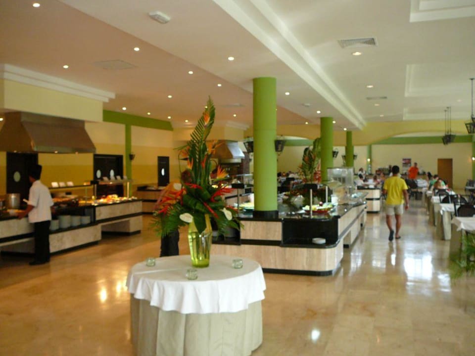 Das renovierte El Torres Reastarant Hotel Grand Palladium Palace Resort, Spa & Casino